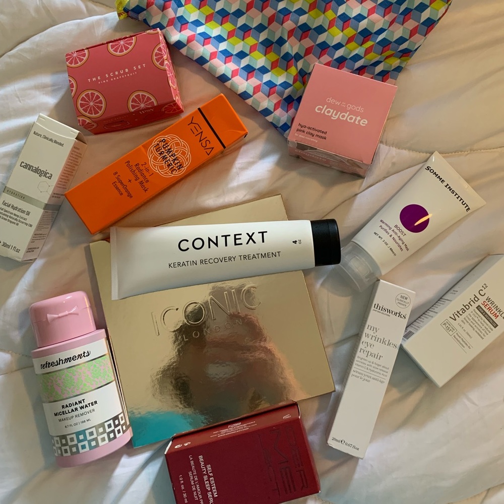 NIB Luxury Skincare Bundle Worth $491!